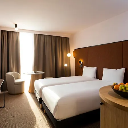 Mercure Dunkerque Centre Gare מלון 4*