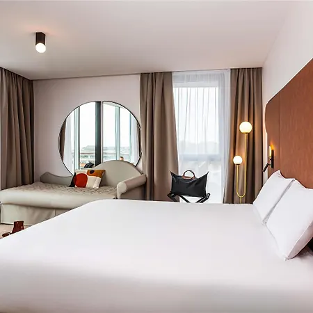 Mercure Dunkerque Centre Gare מלון 4*