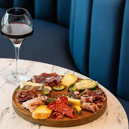 Отель Mercure Dunkerque Centre Gare