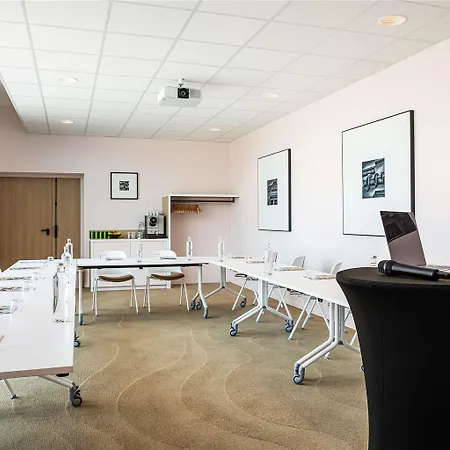 Mercure Dunkerque Centre Gare Otel 4*
