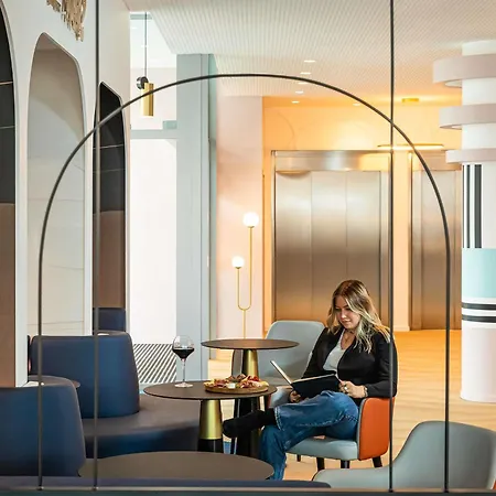 Mercure Dunkerque Centre Gare Hotel 4*