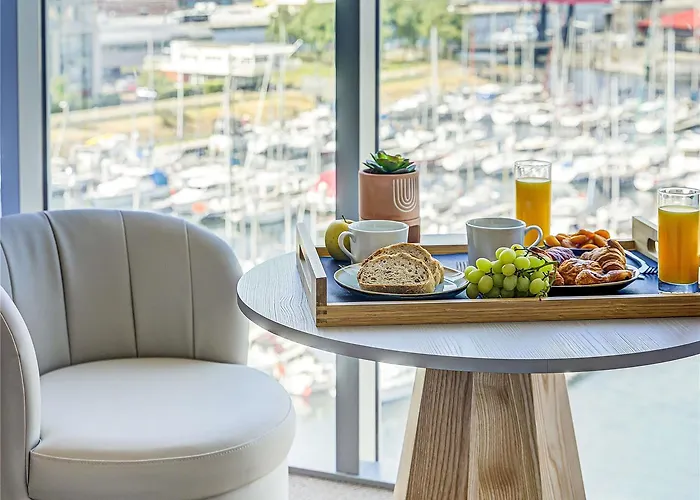 Hotel Mercure Dunkerque Centre Gare 4*